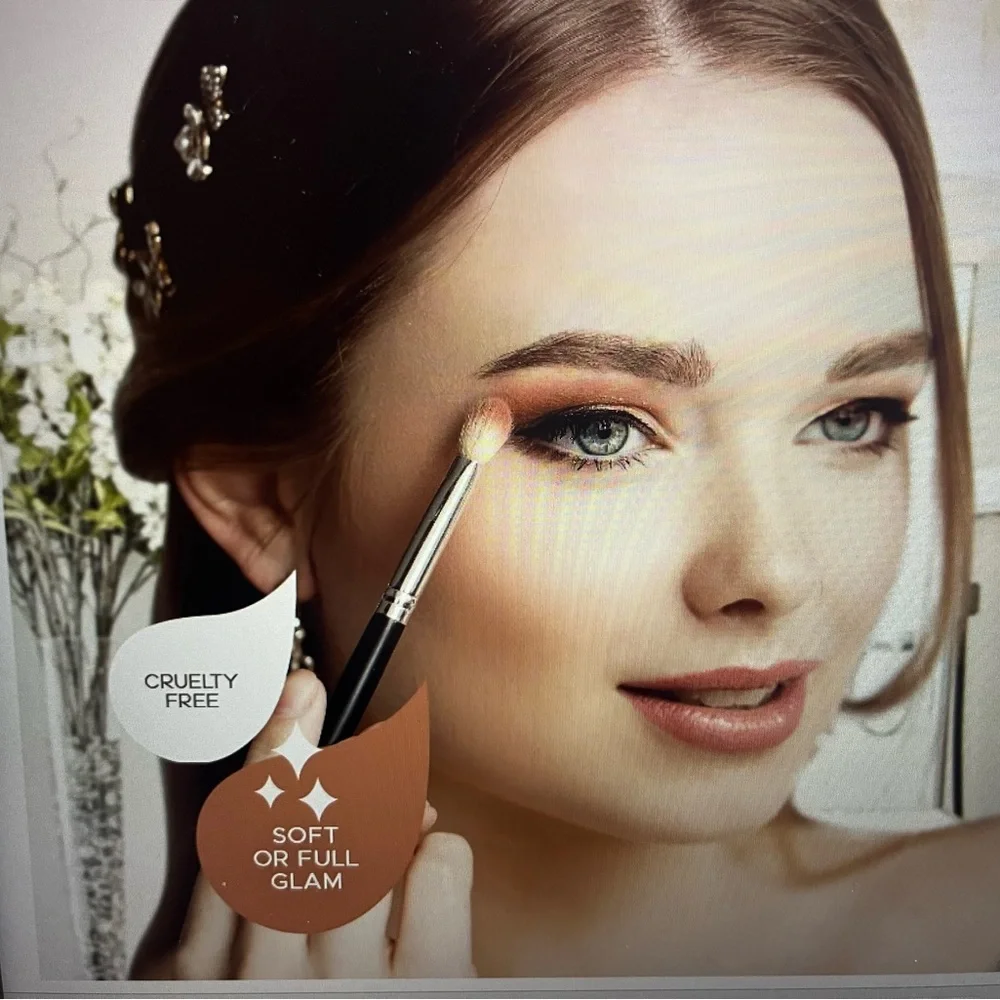 Give Them Lala Beauty Palette